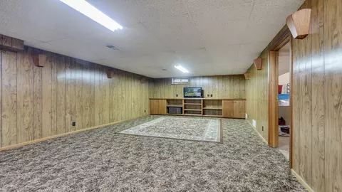 136 E Russell St, Rockton, IL 61072 photo 17