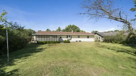 136 E Russell St, Rockton, IL 61072 photo 23