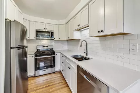 Kitchen - 1768 Whitcomb Ave, Des Plaines, IL 60018 photo 2 of 3