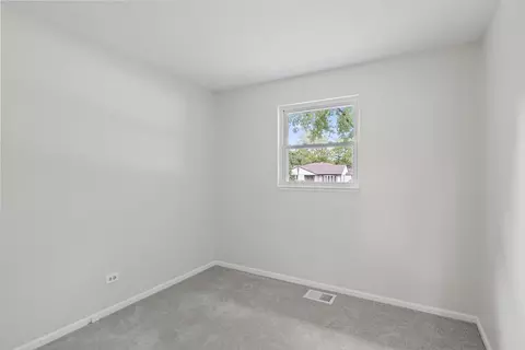 2900 Swallow Ln, Rolling Meadows, IL 60008 photo 20