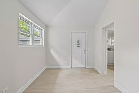 2900 Swallow Ln, Rolling Meadows, IL 60008 photo 16