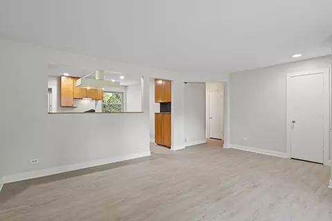 2900 Swallow Ln, Rolling Meadows, IL 60008 photo 7