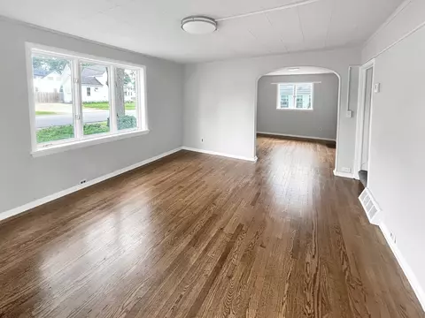 Living - 112 E 5th St, Belvidere, IL 61008 photo 3 of 4