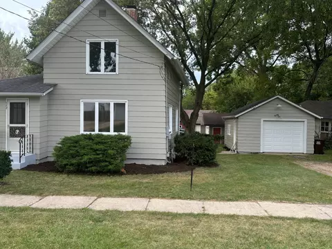 Exterior - 112 E 5th St, Belvidere, IL 61008 photo 2 of 5