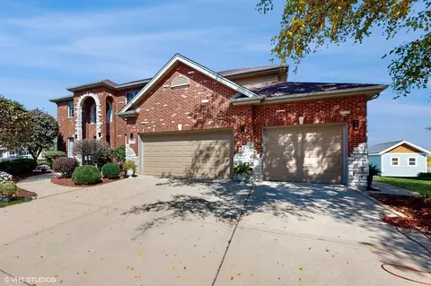 7324 Blackhawk Dr, Tinley Park, IL 60487