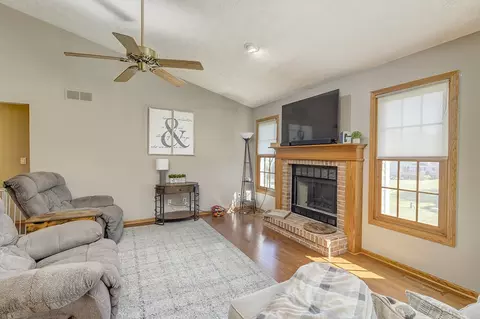 3849 E Mockingbird Ln, Byron, IL 61010 photo 8