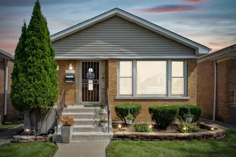 10111 S Sangamon St, Chicago, IL 60643