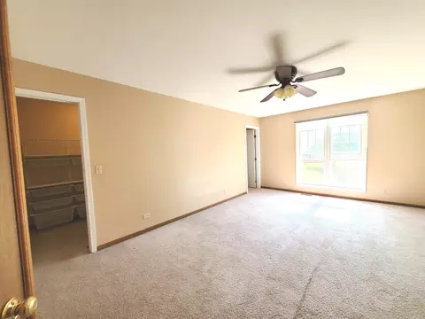 4904 Turnberry Dr, Hoffman Estates, IL 60010 photo 23