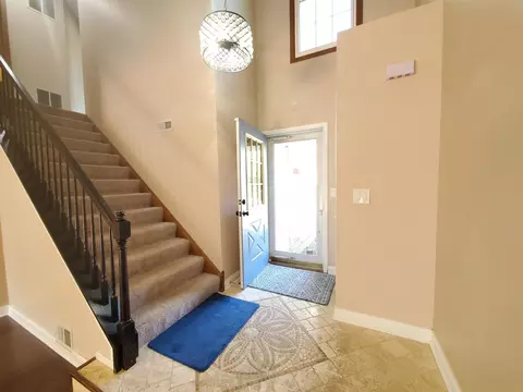 4904 Turnberry Dr, Hoffman Estates, IL 60010 photo 19