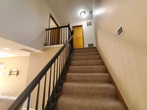 4904 Turnberry Dr, Hoffman Estates, IL 60010 photo 20