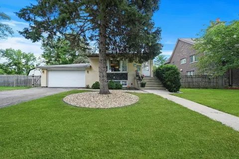 601 N Aldine Ave, Park Ridge, IL 60068