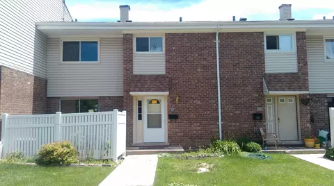 804 White Oak Ln, University Park, IL 60484