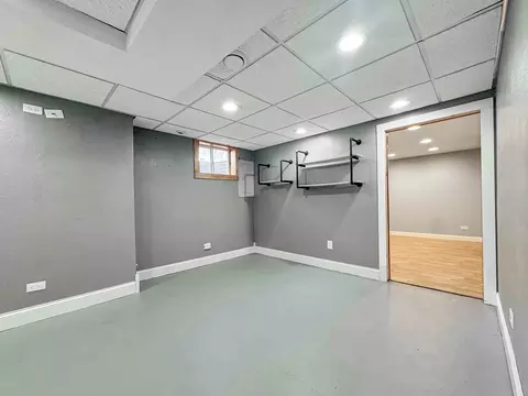 818 Monroe Dr, Freeport, IL 61032 photo 28