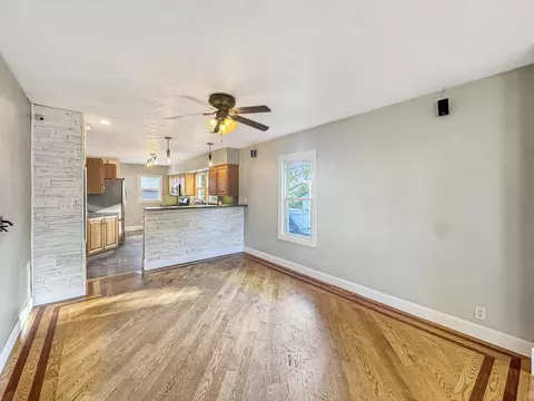 818 Monroe Dr, Freeport, IL 61032 photo 7