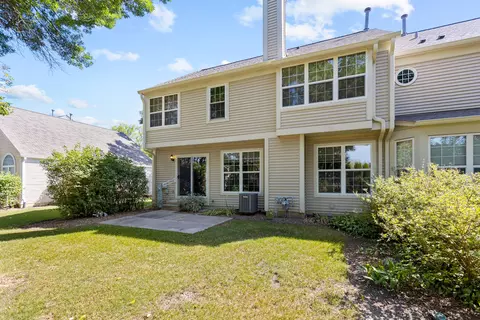 Exterior - 4750 Amber Cir, Hoffman Estates, IL 60192 photo 2 of 2