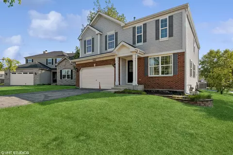 32041 N Great Plaines Ave, Lakemoor, IL 60051