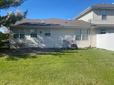 Exterior - 5613 W Sutton Pl, Monee, IL 60449 photo 3 of 3