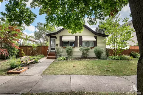 6741 N Oketo Ave, Chicago, IL 60631