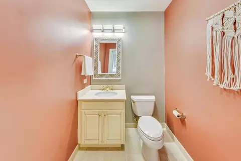 Bath - 21 E Huron St #2603, Chicago, IL 60611 photo 5 of 5