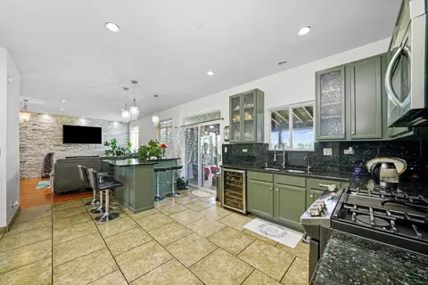 Kitchen - 2909 Discovery Dr, Plainfield, IL 60586 photo 1 of 6