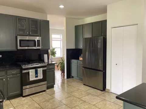 Kitchen - 2909 Discovery Dr, Plainfield, IL 60586 photo 6 of 6