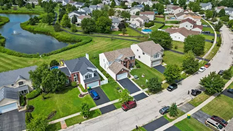 View/Area - 2909 Discovery Dr, Plainfield, IL 60586 photo 4 of 8