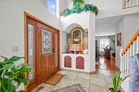 Entry Way - 2909 Discovery Dr, Plainfield, IL 60586 photo 1 of 6
