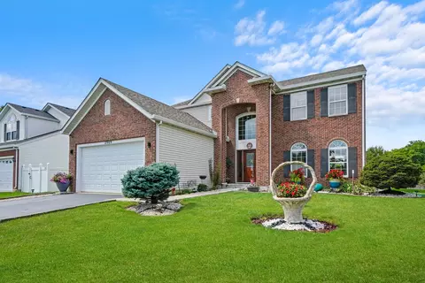 Exterior - 2909 Discovery Dr, Plainfield, IL 60586 photo 2 of 15