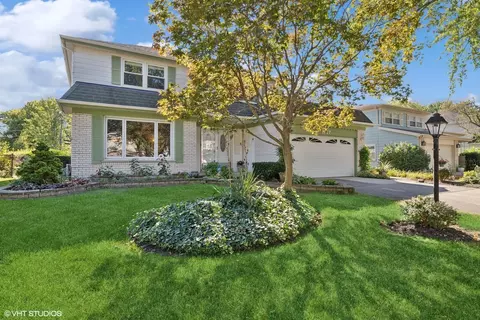 1717 N Beech Rd, Mount Prospect, IL 60056