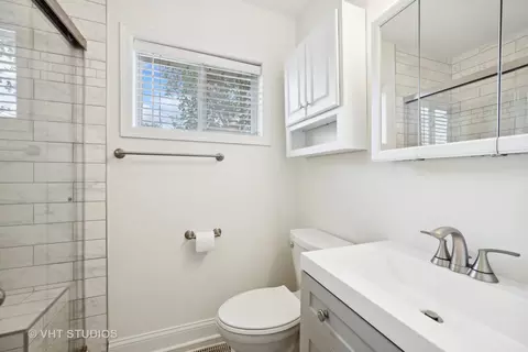 8753 Cranbrook Ln, Bridgeview, IL 60455 photo 8