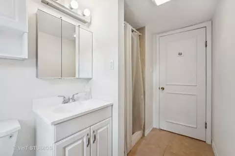 8753 Cranbrook Ln, Bridgeview, IL 60455 photo 12