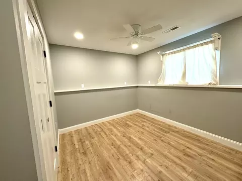 Bedroom - 1015 Maple St, Bloomington, IL 61701 photo 3 of 4
