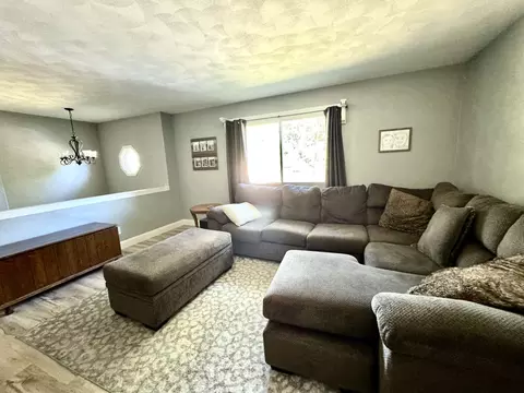 Living - 1015 Maple St, Bloomington, IL 61701 photo 2 of 4