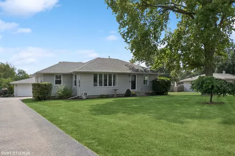 16327 S Lily Cache Rd, Plainfield, IL 60586