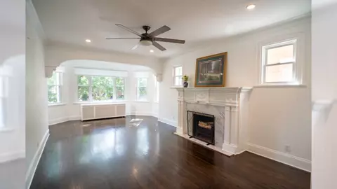 5040 N Ridgeway Ave, Chicago, IL 60625 photo 5