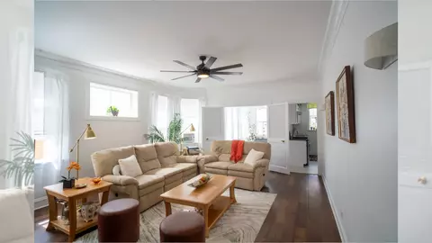5040 N Ridgeway Ave, Chicago, IL 60625 photo 23