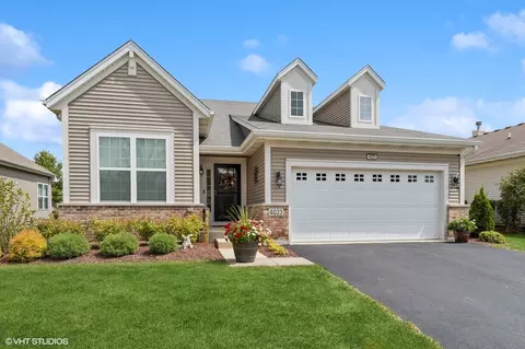 4023 Idlewild Ln, Naperville, IL 60564