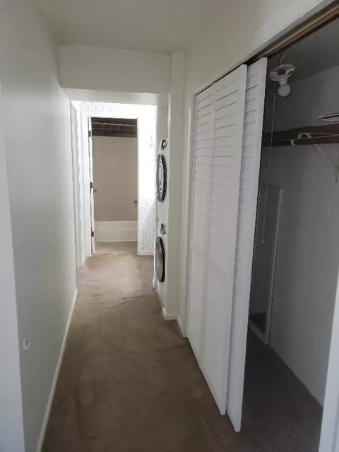 705 Kenneth Cir, Elgin, IL 60120 photo 15