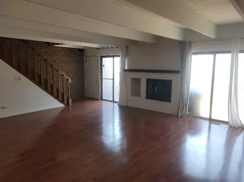 705 Kenneth Cir, Elgin, IL 60120 photo 8