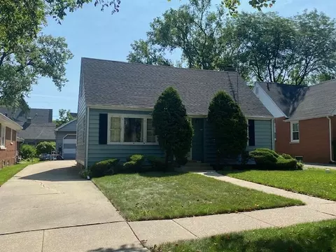 159 N Myrtle Ave, Elmhurst, IL 60126