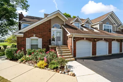 1167 St Andrews Ct, Algonquin, IL 60102