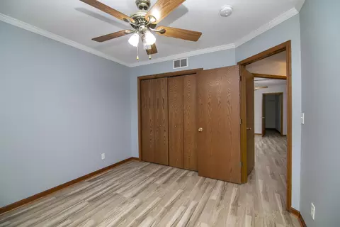 Bedroom - 424 Mohawk Dr, Bourbonnais, IL 60914 photo 4 of 4
