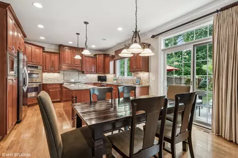 523 S Mitchell Ave, Elmhurst, IL 60126 photo 12