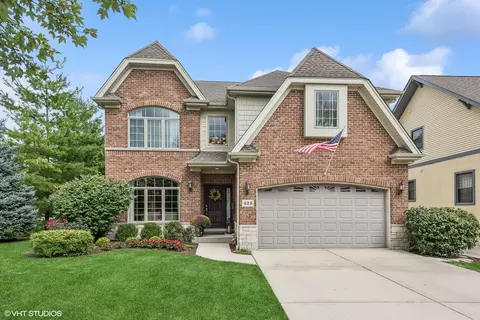 523 S Mitchell Ave, Elmhurst, IL 60126 photo 2