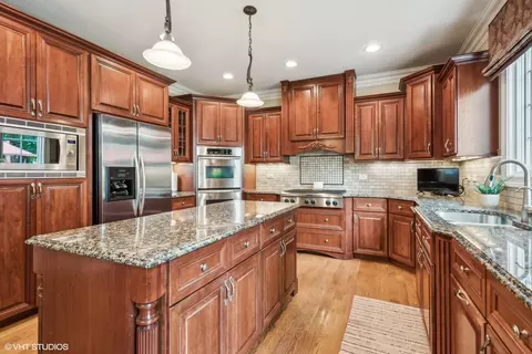 523 S Mitchell Ave, Elmhurst, IL 60126 photo 11