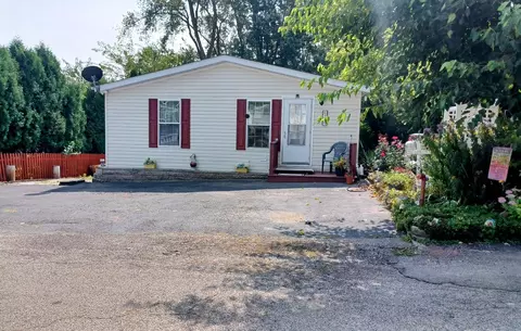 235 Windward, Lakemoor, IL 60051