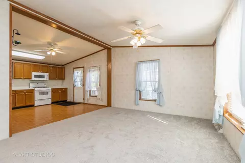 Living - 235 Windward, Lakemoor, IL 60051 photo 2 of 2