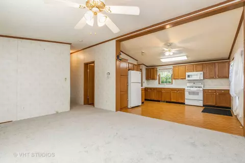 Living - 235 Windward, Lakemoor, IL 60051 photo 1 of 2
