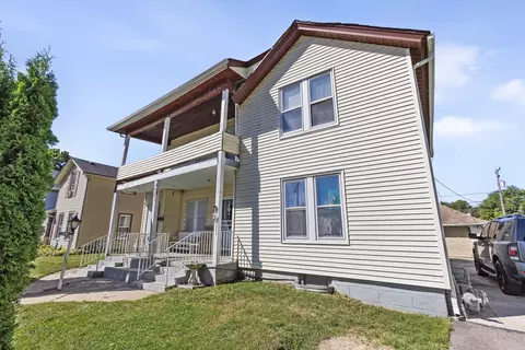 1113 Ferguson St, Rockford, IL 61102