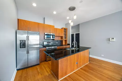 Kitchen - 1261 E 46th St #201E, Chicago, IL 60653 photo 3 of 3